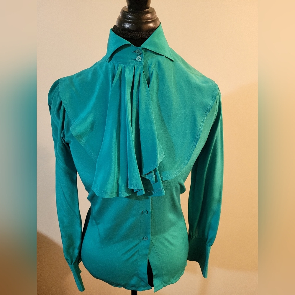 Green Vintage Bib Collar Blouse
